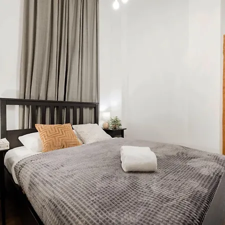 Wellness Wonderland Garden, Sauna, Jacuzzi In Cbd شقة *