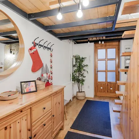 Daire Wellness Wonderland Garden, Sauna, Jacuzzi In Cbd
