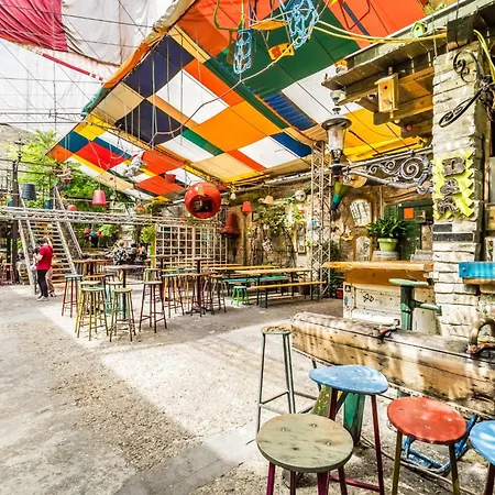 Appartamento Wellness Wonderland Garden In Cbd Budapest