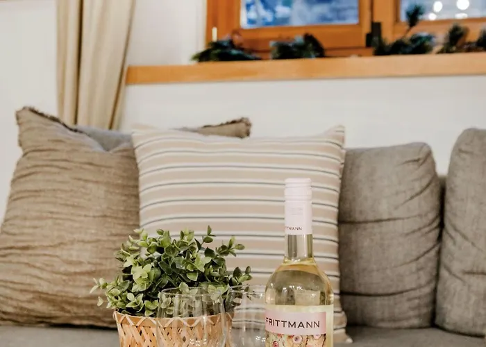 Wellness Wonderland Garden, Sauna, Jacuzzi In Cbd * بودابست