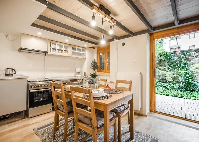 Apartmán Wellness Wonderland Garden, Sauna, Jacuzzi In Cbd Budapešť