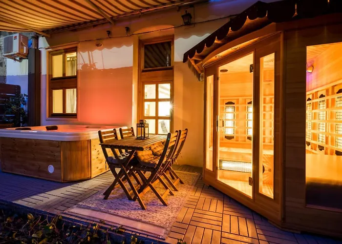 Wellness Wonderland Garden, Sauna, Jacuzzi In Cbd Budapešť