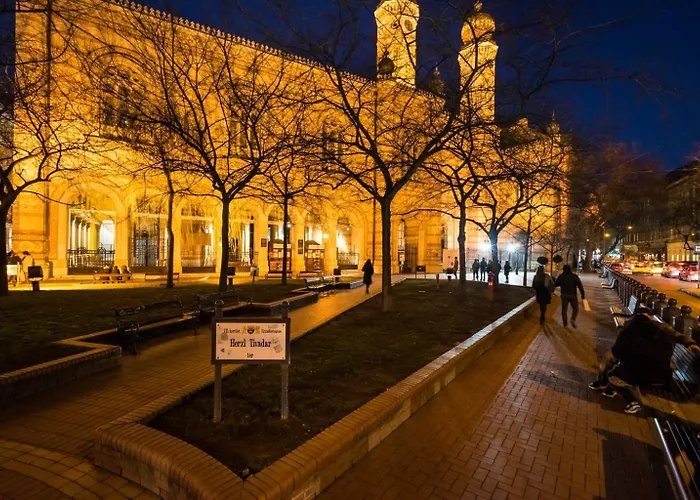 Apartmán Wellness Wonderland Garden, Sauna, Jacuzzi In Cbd Budapešť