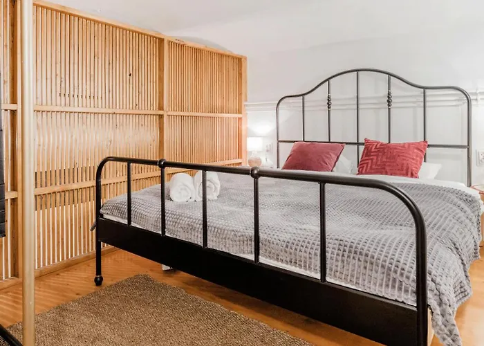 Wellness Wonderland Garden, Sauna, Jacuzzi In Cbd Budapešť